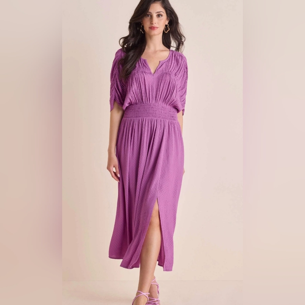 Venus Short Sleeve Midi Dress - Cattleya Orchid. NWT. Size XL